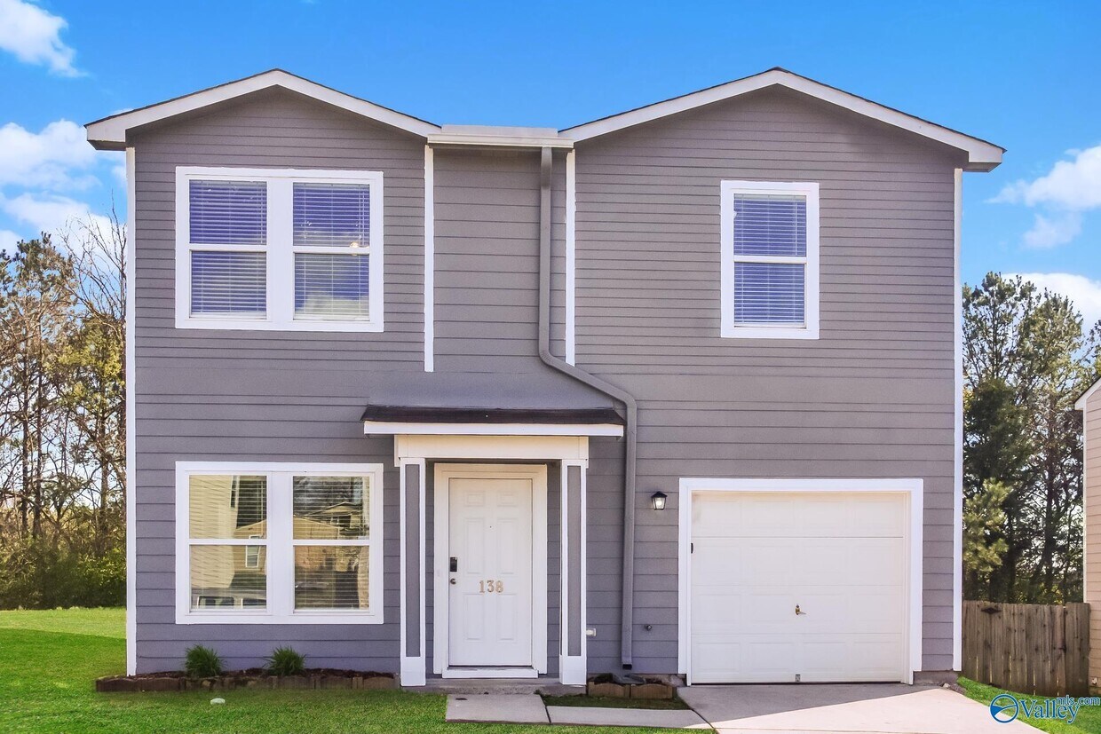 Foto principal - 138 Whitestone Dr NE