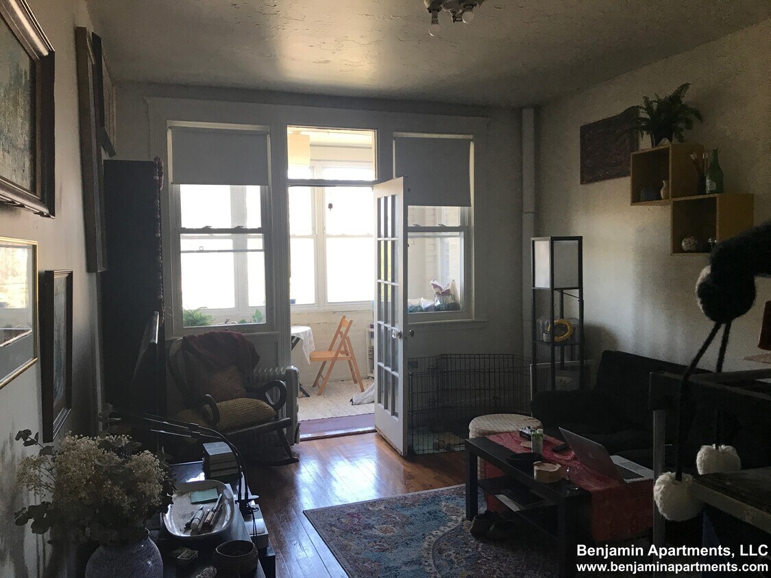 Foto principal - 1622 Commonwealth Ave