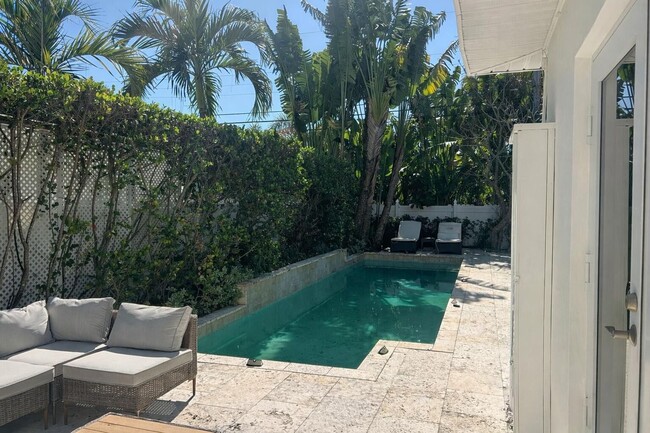 Photo - 248 Cortez Rd House