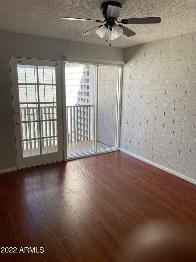 Building Photo - 1816 W Tuckey Ln
