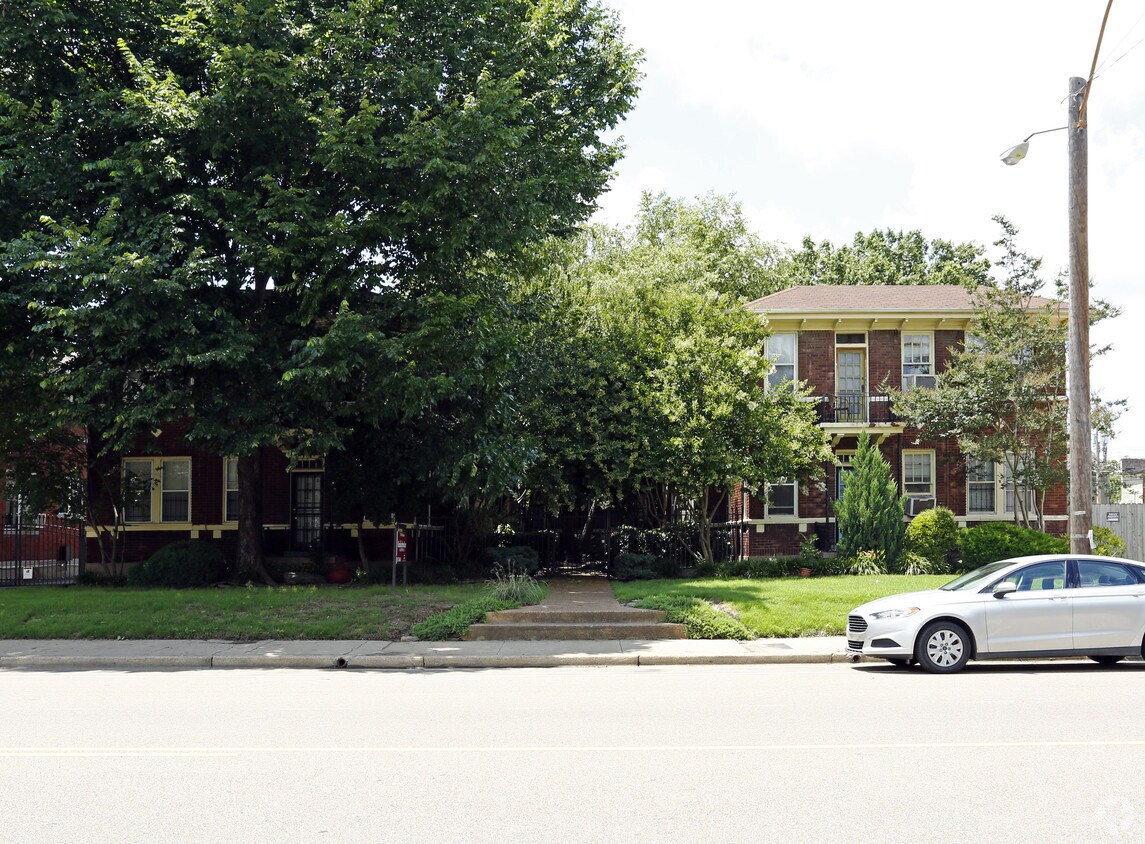 Foto del edificio - 23 S McLean Blvd