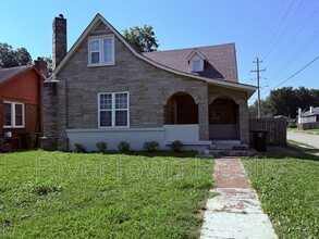 Building Photo - 1305 Tutwiler Ave