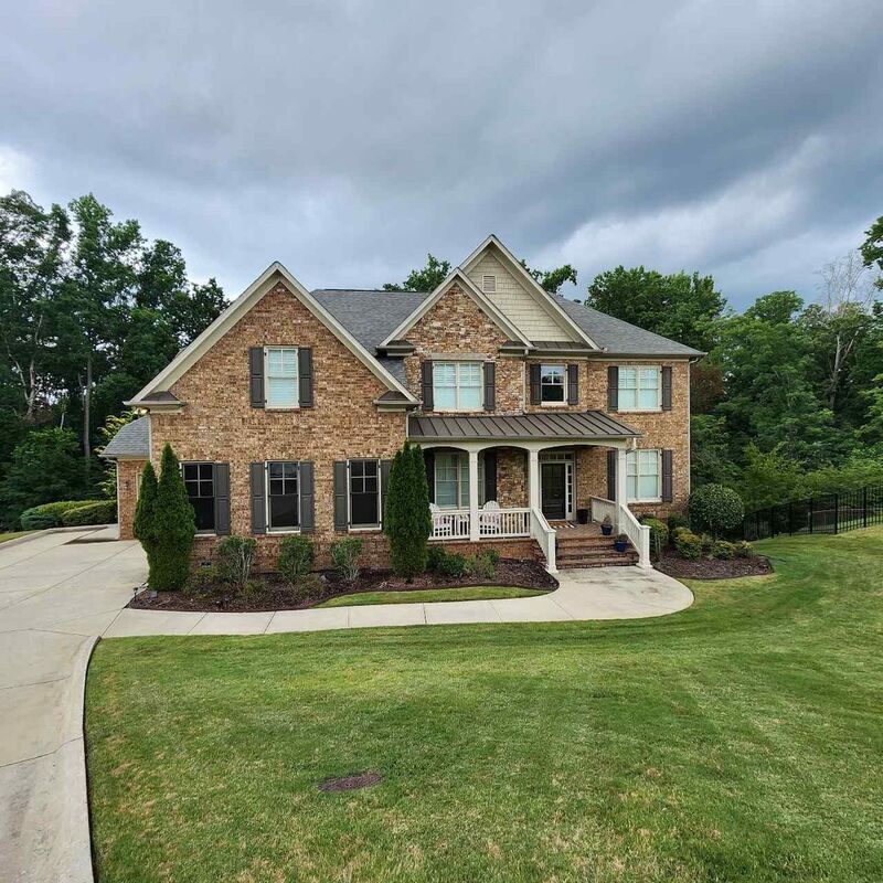 Primary Photo - 1070 Windfaire Pl
