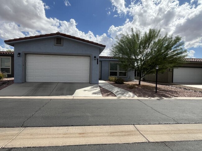 Foto del edificio - 3301 S Goldfield Rd