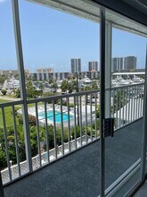 Building Photo - 155 Yacht Club Dr