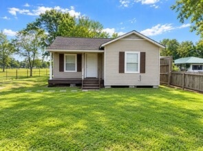 Building Photo - 6352 Diamond Ave