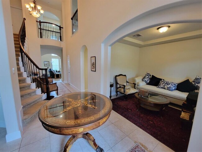 Foto del edificio - 5822 Crawford Hill Ln