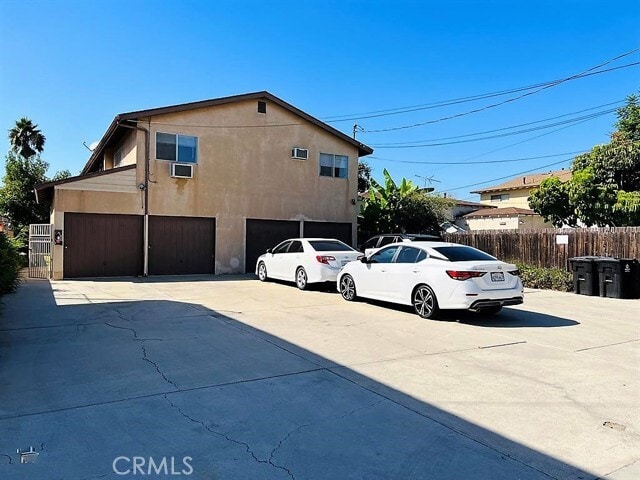 Building Photo - 2204 Orange Grove Ave