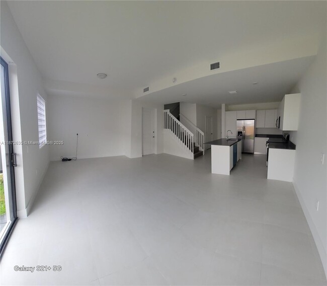 Building Photo - 34493 SW 191st Ct