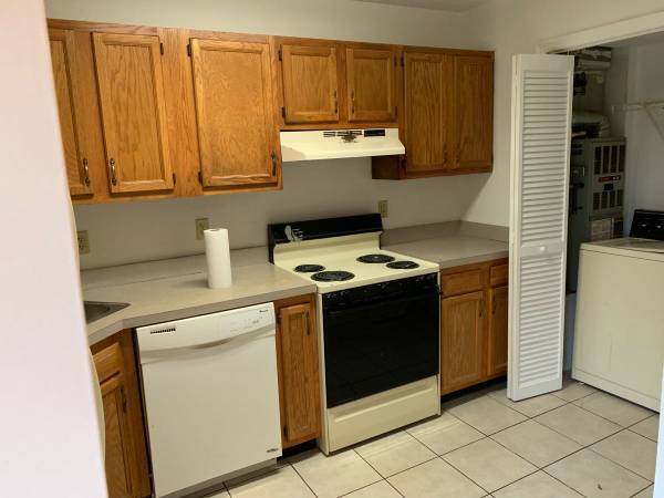 Building Photo - 274 Pinnacle Ct