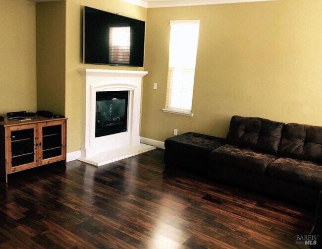Building Photo - 6072 Ashwell Way