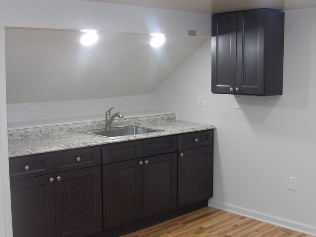 Kitchen - 29 Oak St