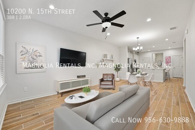 Foto del edificio - 10200 N 15th St