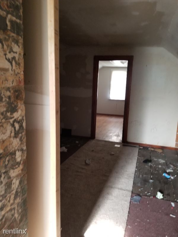 Foto del edificio - 3 br, 1.5 bath House - 11863 st louis mi