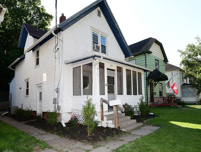 Photo - 355 Lincoln Ave (Council Bluffs, IA) House