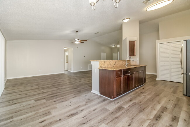 Building Photo - 7748 McPherson Dr