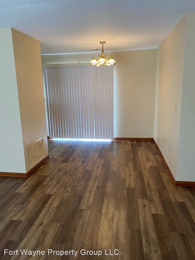 Foto del edificio - 2 br, 1 bath House - 901 W Main Street