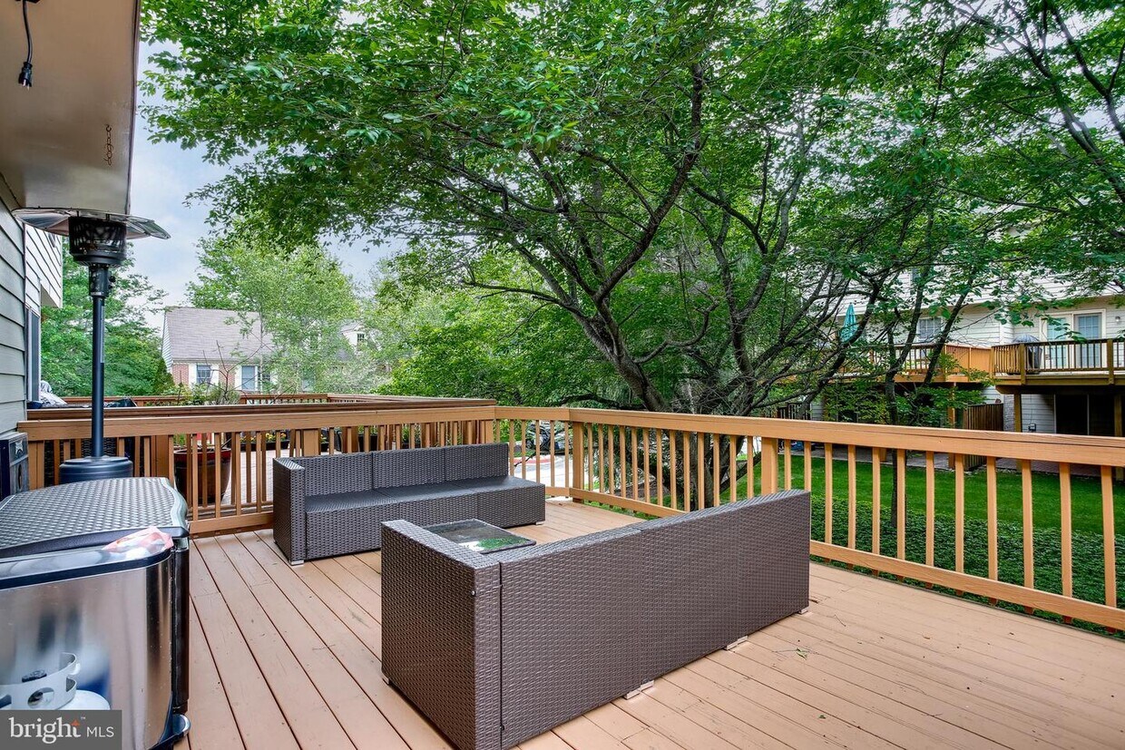 5561 April Journey, Columbia, MD 21044 Townhome Rentals in Columbia