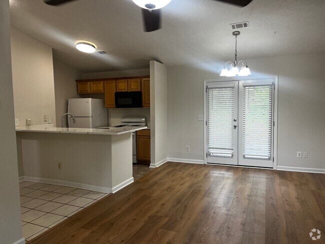 Building Photo - 3457 Highland Pine Way