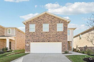 Building Photo - 4425 Marigold Dr