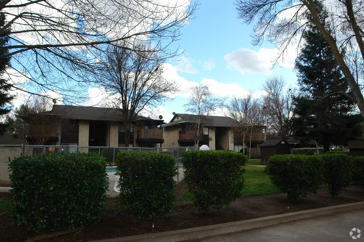 Building Photo - Glenwood Apartments