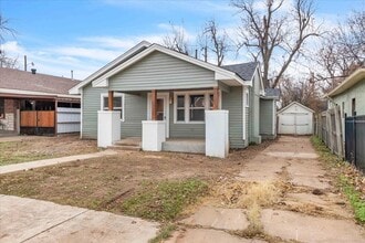 Building Photo - 1704 NW 32nd St