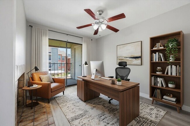 Foto del edificio - 4748 Old Bent Tree Ln
