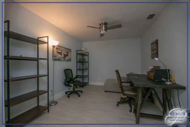 Foto del edificio - ***FULLY FURNISHED*** WALDEN OAKS *** 2 BE...