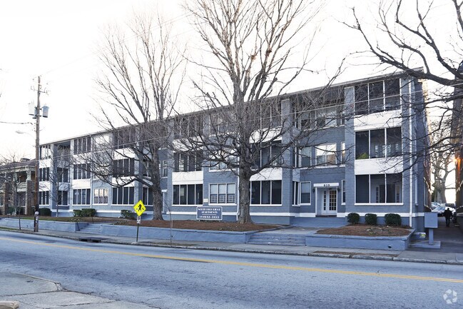 Foto del edificio - North High Ridge Apartments