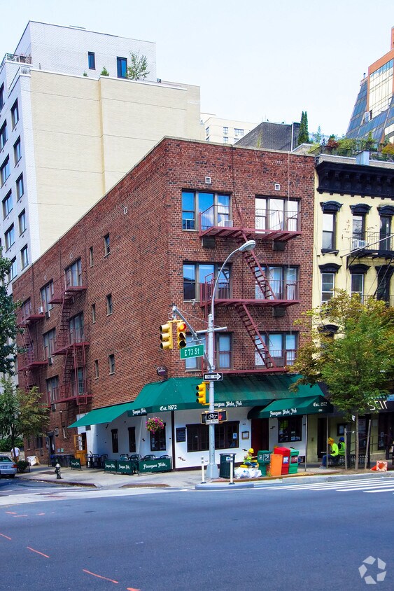 Building Photo - 1361 1st Ave