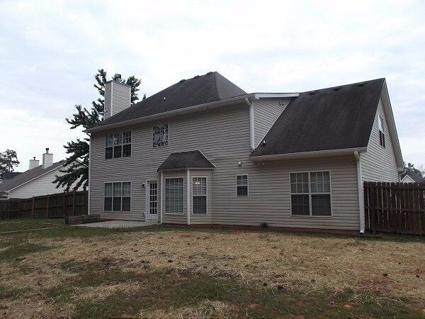 Building Photo - 1753 Mission Park Dr