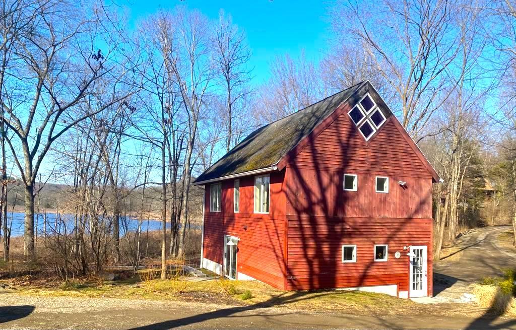 16 Beaver Edge Rd, Rhinebeck, NY 12572 House Rental in Rhinebeck, NY