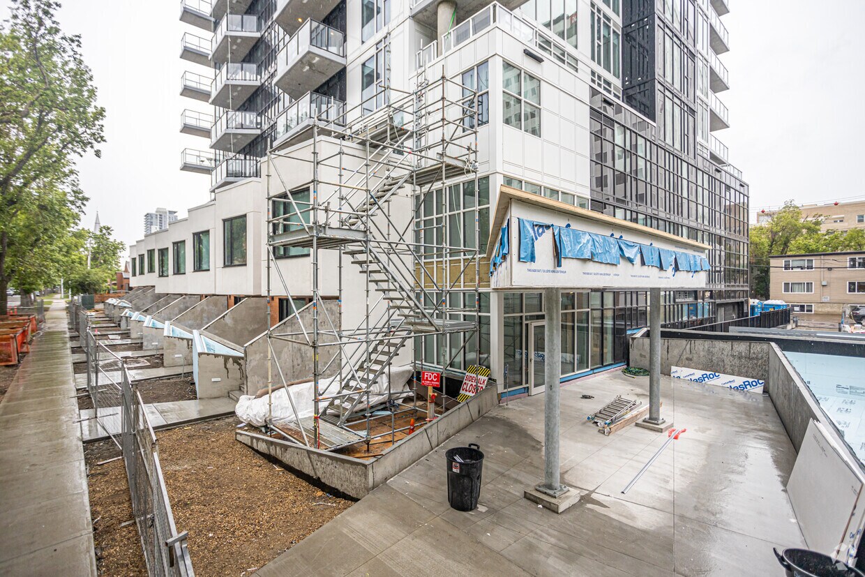 CX Apartments 10022 110 St NW Edmonton, AB