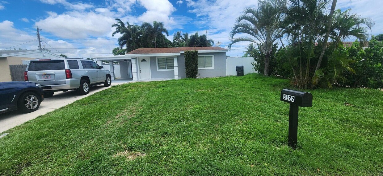Foto principal - 3122 Giuliano Ave
