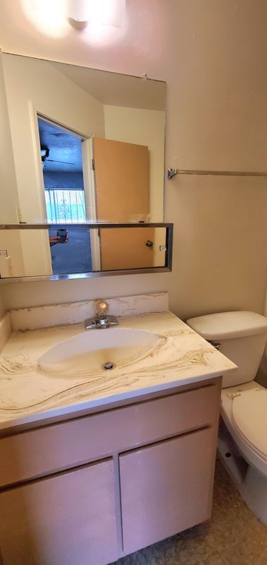 Foto del edificio - 320 Tennessee St SE