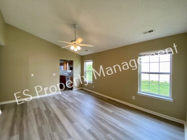 Foto del edificio - Wonderful 3 Bedroom 2 Bathroom with Dedica...