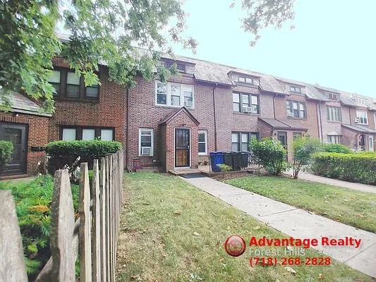 Building Photo - 6826 Groton St