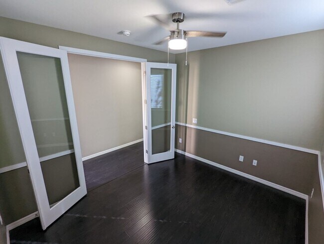 Foto del edificio - 11048 Prairie Grove Rd