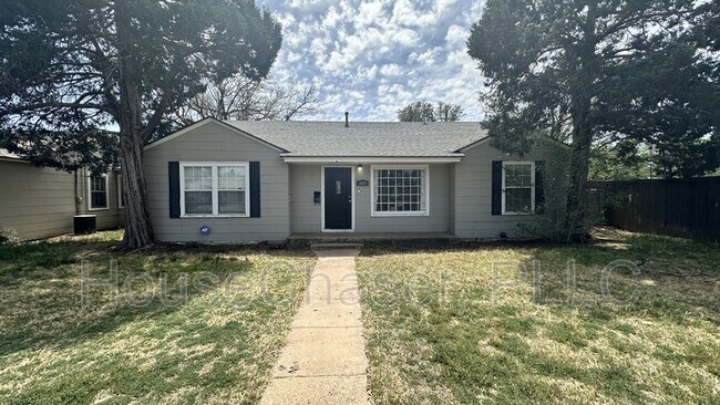 Foto del edificio - 3319 26th St