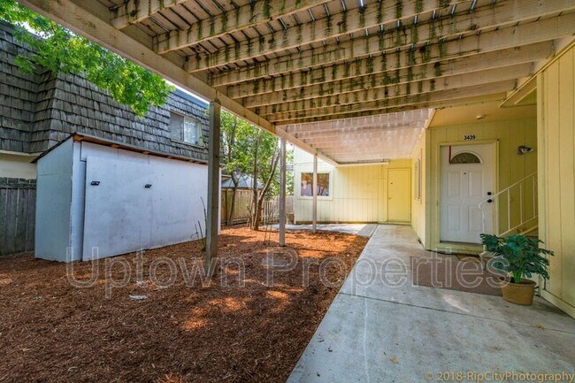 Foto del edificio - 3421 SW 125th Ave