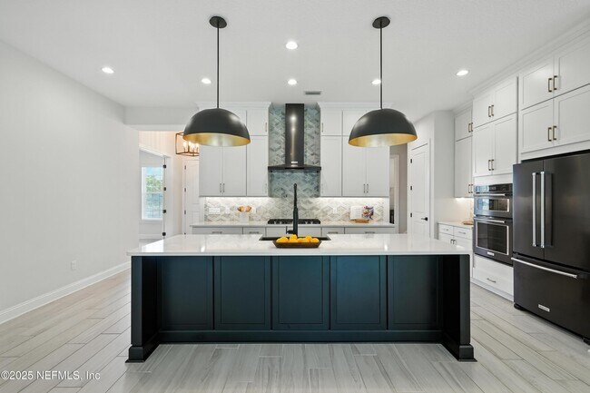 Foto del edificio - 480 Loosestrife Wy