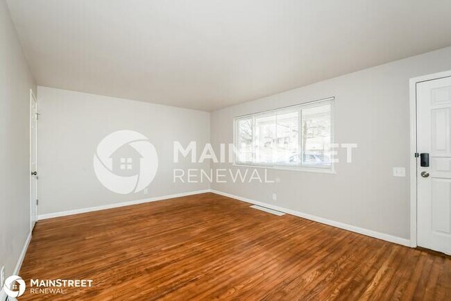 Foto del edificio - 10341 Trask Dr, St Louis, MO 63136