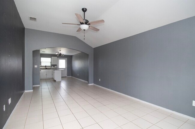 Foto del edificio - 4404 Peacock St