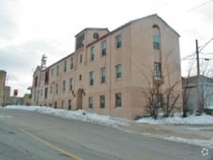 Building Photo - 1900 Washington Ave