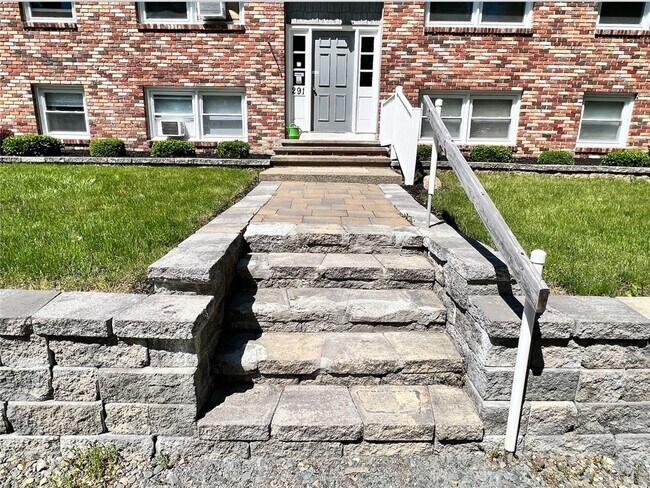 Foto del edificio - 291 Mulberry Ave