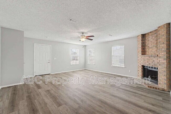 Foto del edificio - 4378 W Thrasher Dr