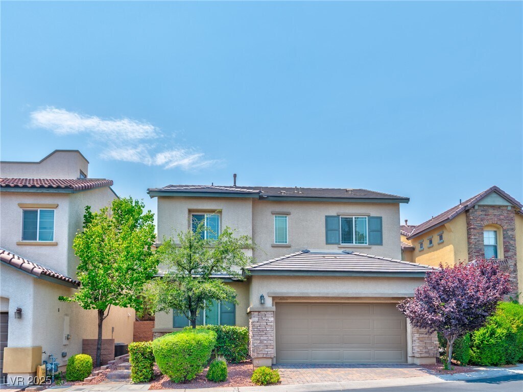 Foto principal - 6731 Sumatra St