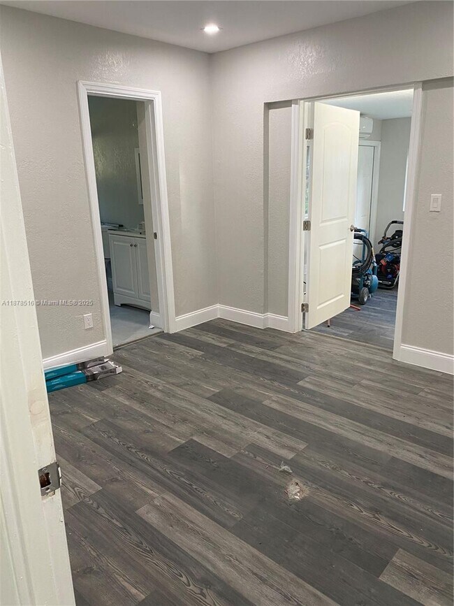 Foto del edificio - 284 SE 6th Ave