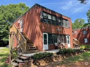 Building Photo - 310 S Wadesboro Blvd