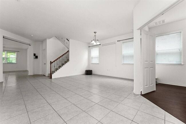 Photo - 11472 Wakeworth Street Unit House